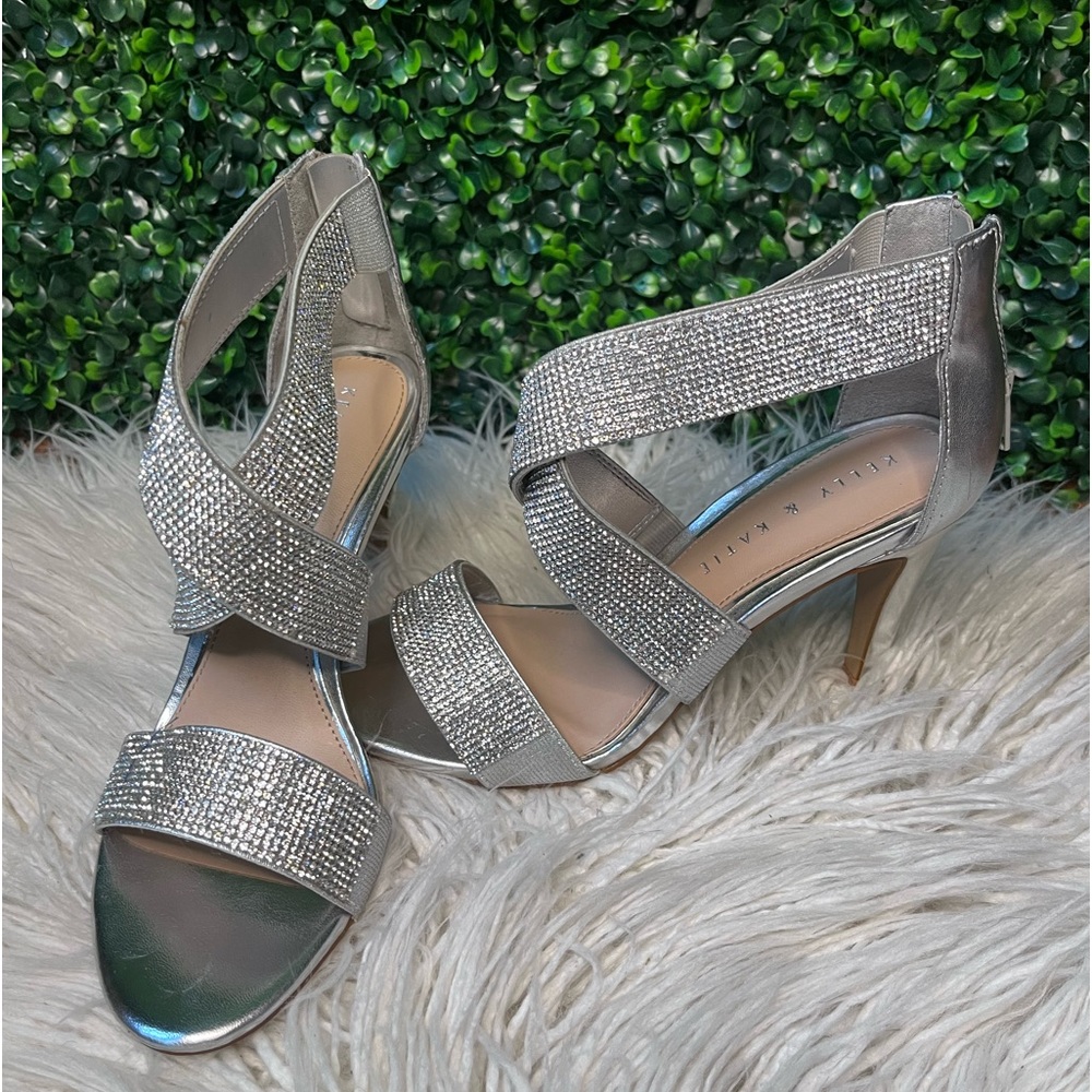 Glitter silver heels